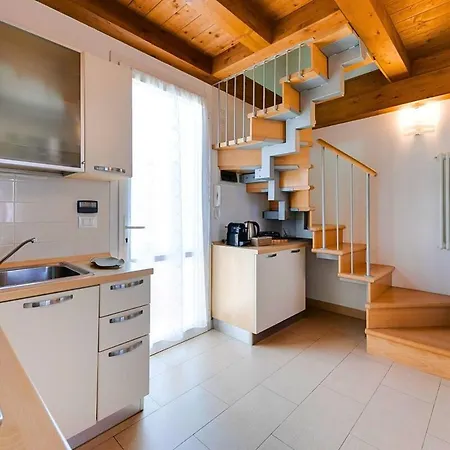 Summer - Casa A Due Passi Dal Mare Con Free Parking E Wi-fi *