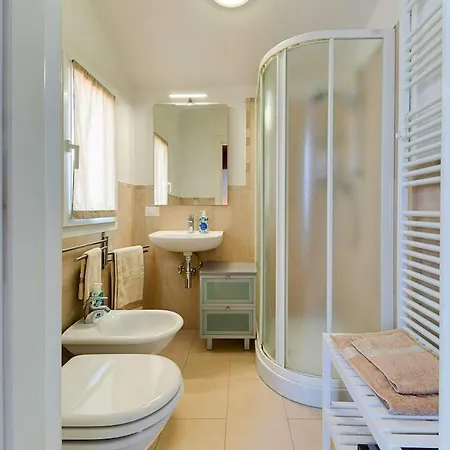 Apartment Summer - Casa A Due Passi Dal Mare Con Free Parking E Wi-fi