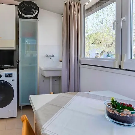 Summer - Casa A Due Passi Dal Mare Con Free Parking E Wi-fi Apartment